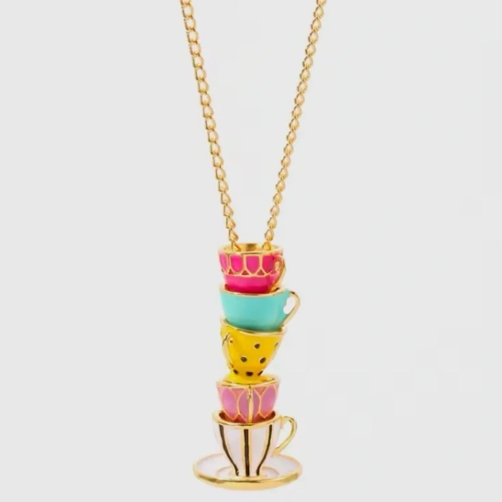 ✨ModCloth Alice Teacups Necklace
